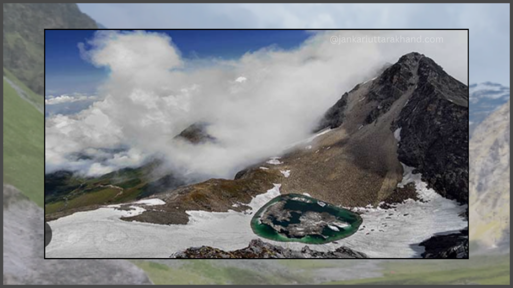 Roopkund Lake 